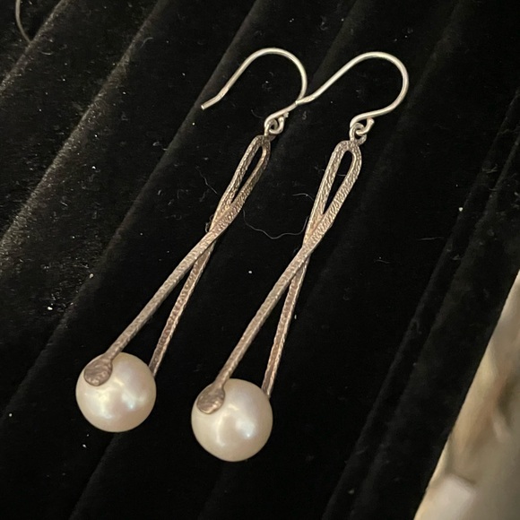 Vintage Silpada Textured Sterling Silver Diver Pearl Twisted Earrings - Picture 2 of 4